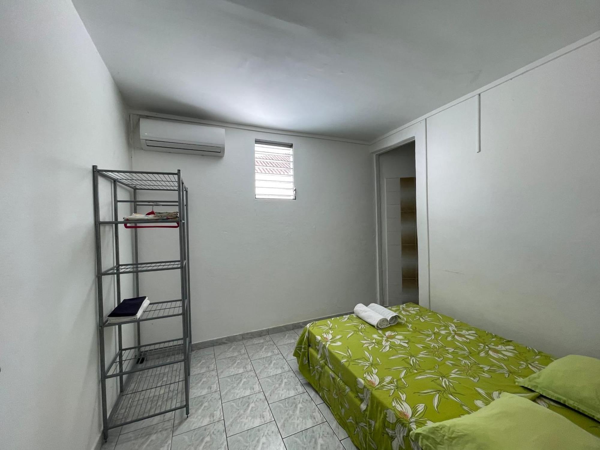Jg Guest House Сен-Ан Екстериор снимка