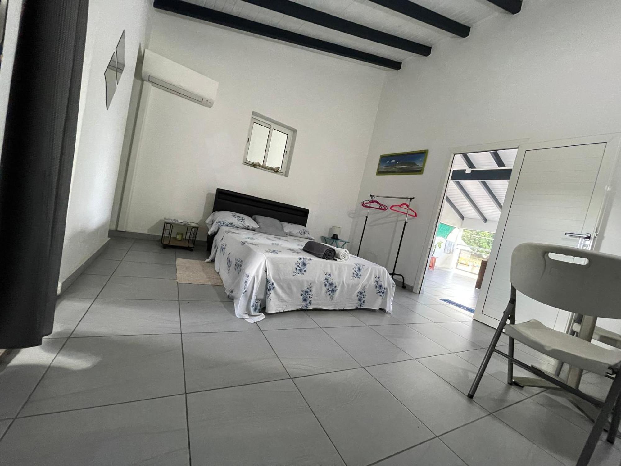 Jg Guest House Сен-Ан Екстериор снимка